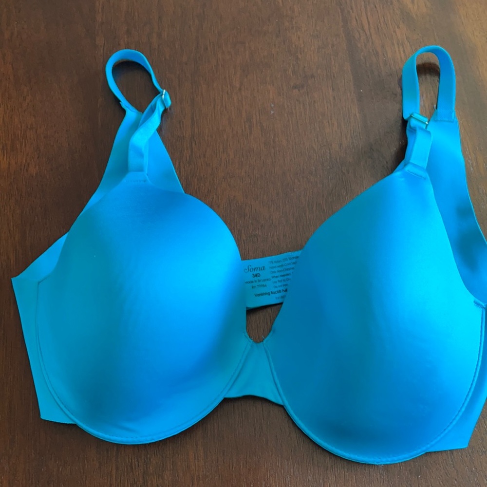 Soma 34 D vanishing back full coverage bra